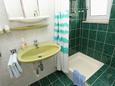 Ванная комната Lumbarda, Ванная комната в размещении типа studio-apartment, WiFi.