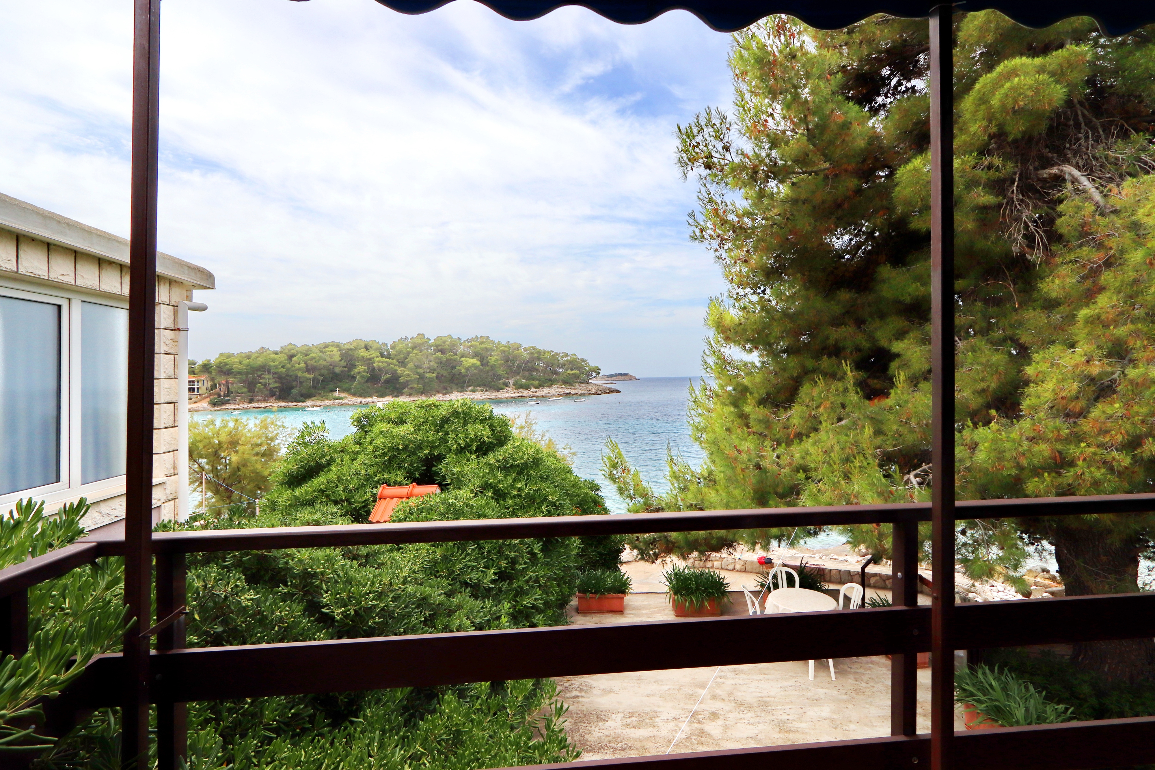 Two bedroom apartment near beach Prižba, Korčula  A-a