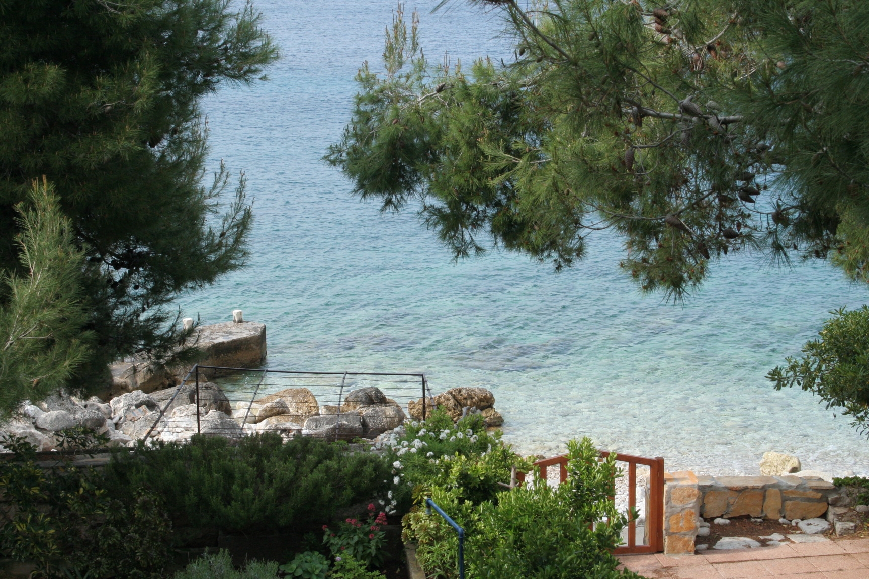 Two bedroom apartment near beach Prižba, Korčula  A-b