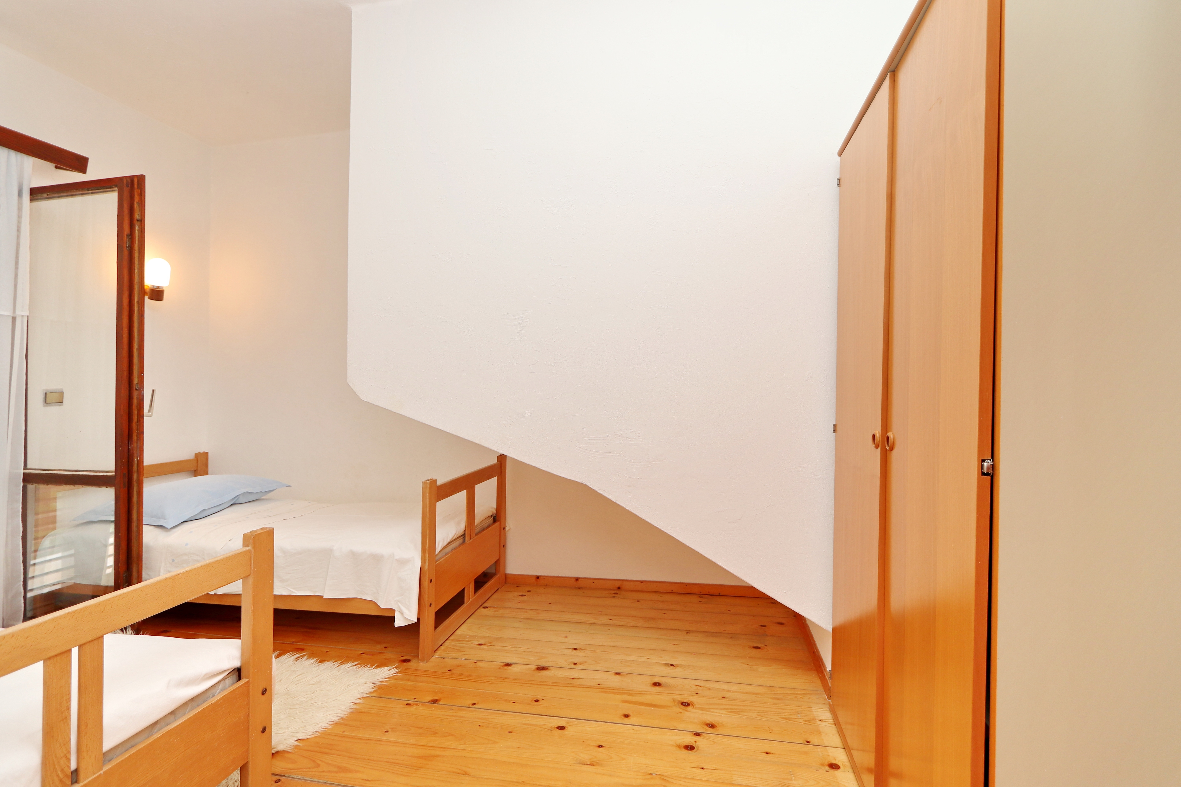 Two bedroom apartment near beach Prižba, Korčula  A-b
