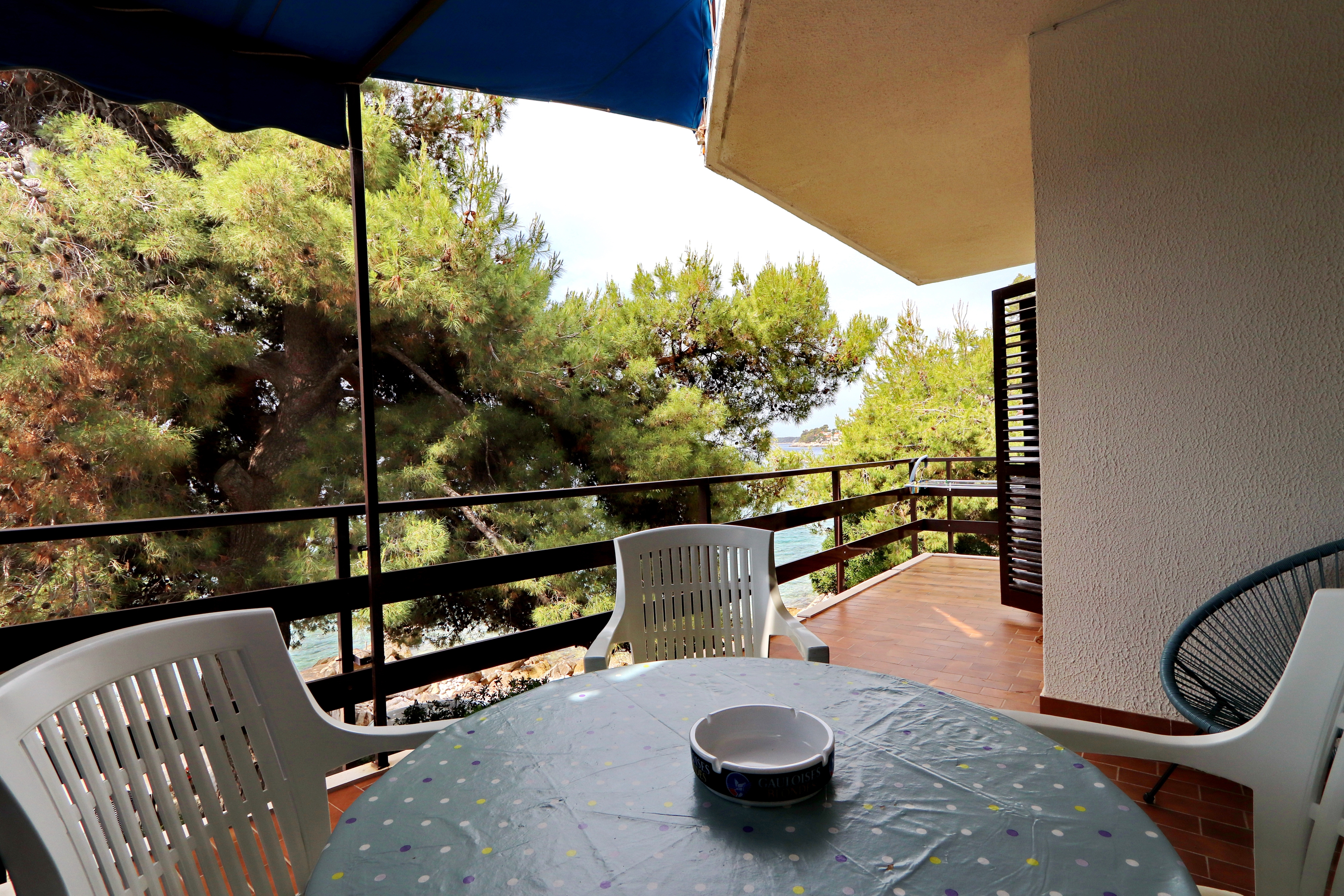 Two bedroom apartment near beach Prižba, Korčula (A-4484-b) Two bedroom apartment near beach Prižba, Korčula (A-4484-b)