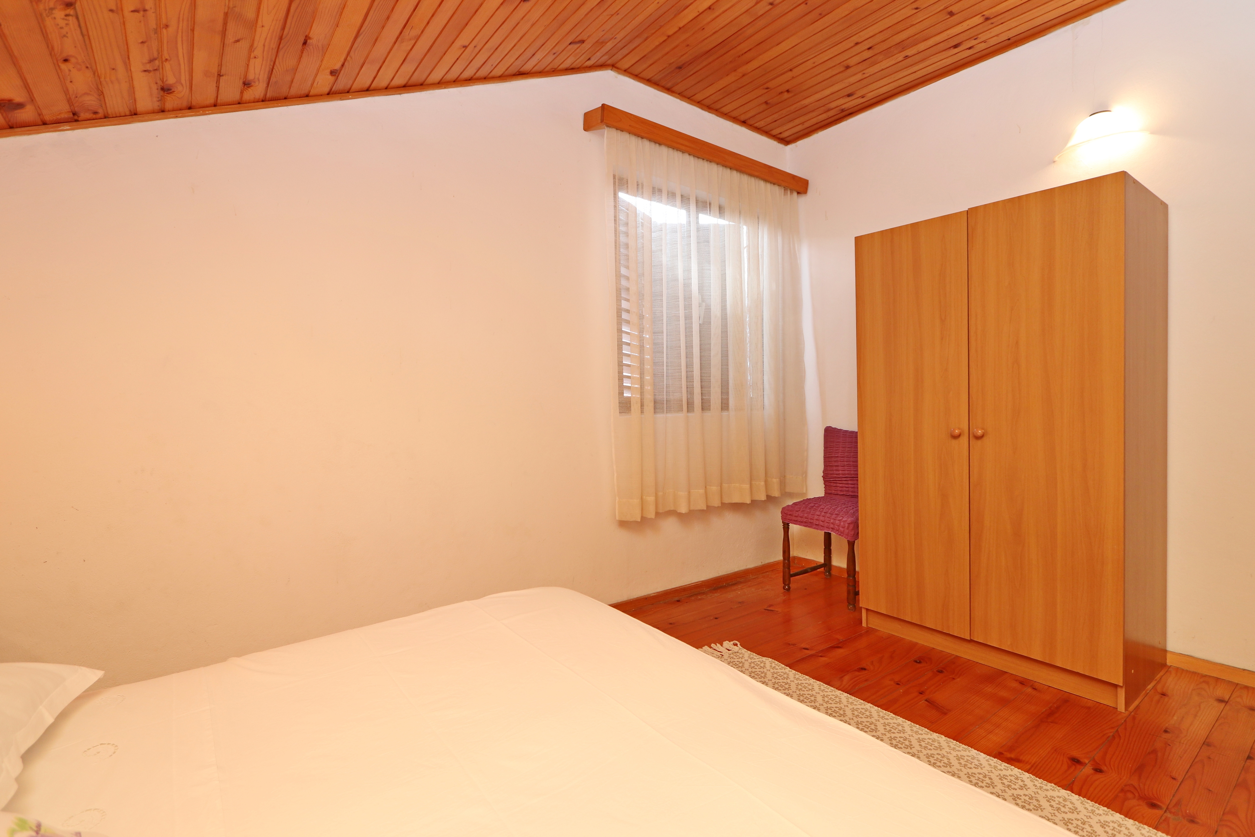 Three bedroom apartment near beach Prižba, Korčula  A-d