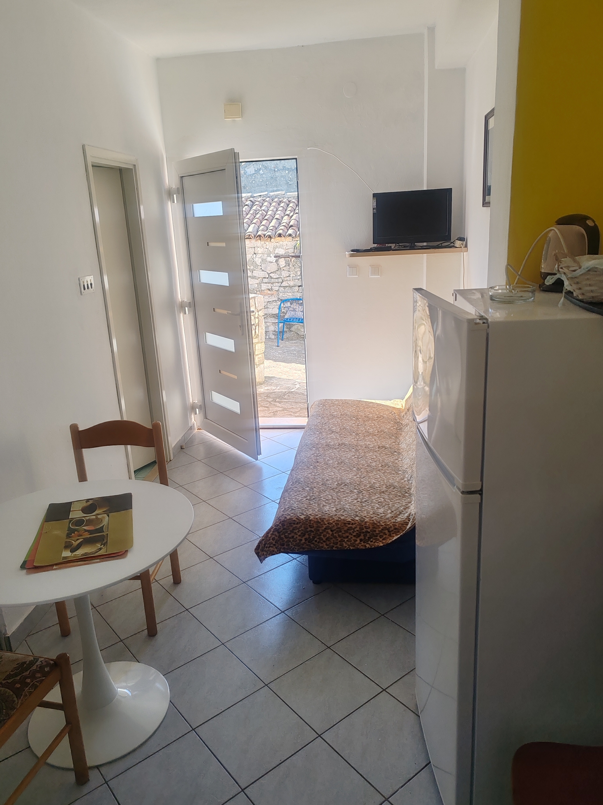 One bedroom apartment with air-conditioning Žman, Dugi otok (A-449-a)