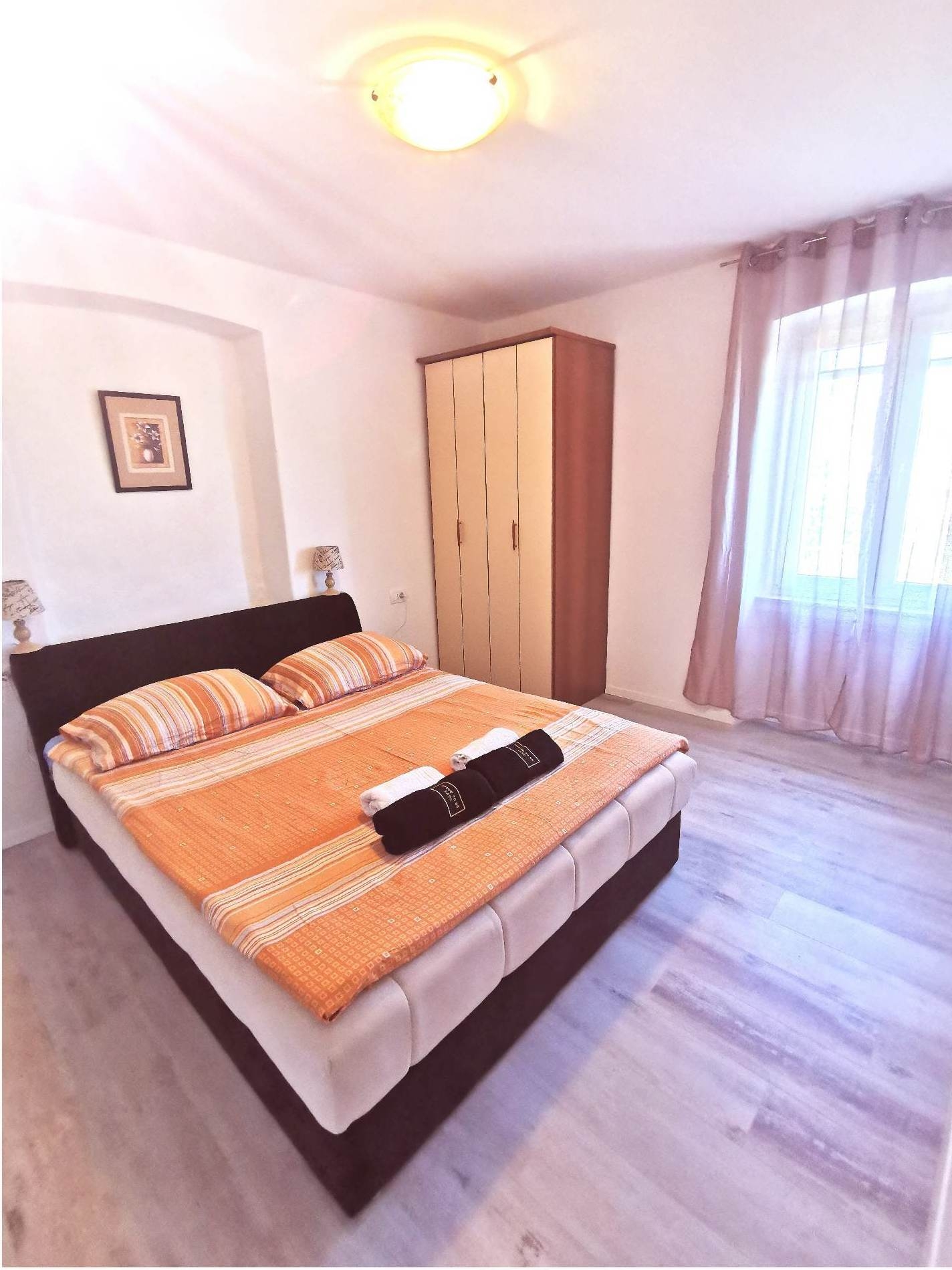 One bedroom apartment with terrace and sea view Žman, Dugi otok  A-b