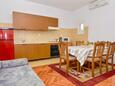 Dining room Orebić, Dining room in the apartment, air condition available and WiFi.
