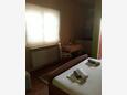 Dining room Orebić, Dining room in the studio-apartment, (pet friendly) and WiFi.