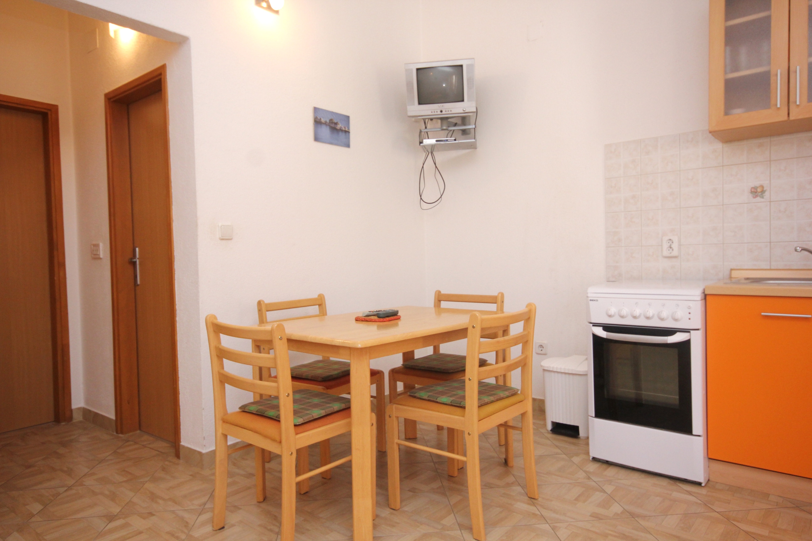 One bedroom apartment with balcony Trpanj, Pelješac (A-4510-b)