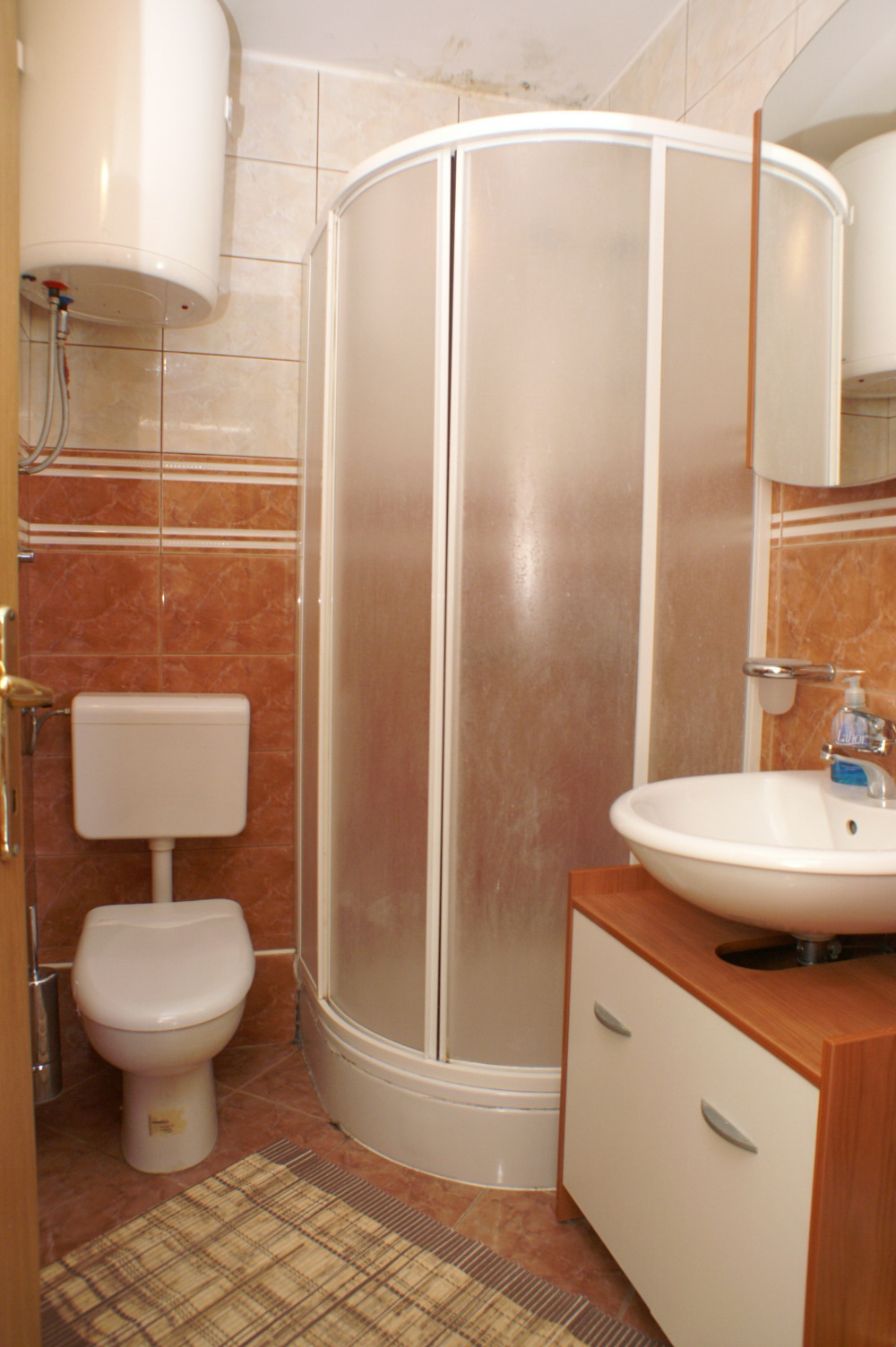 One bedroom apartment near beach Trstenik, Pelješac  A-a