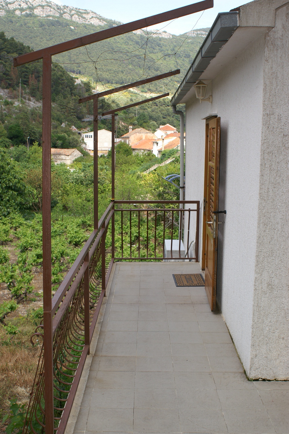 One bedroom apartment with balcony Trstenik, Pelješac  A-a