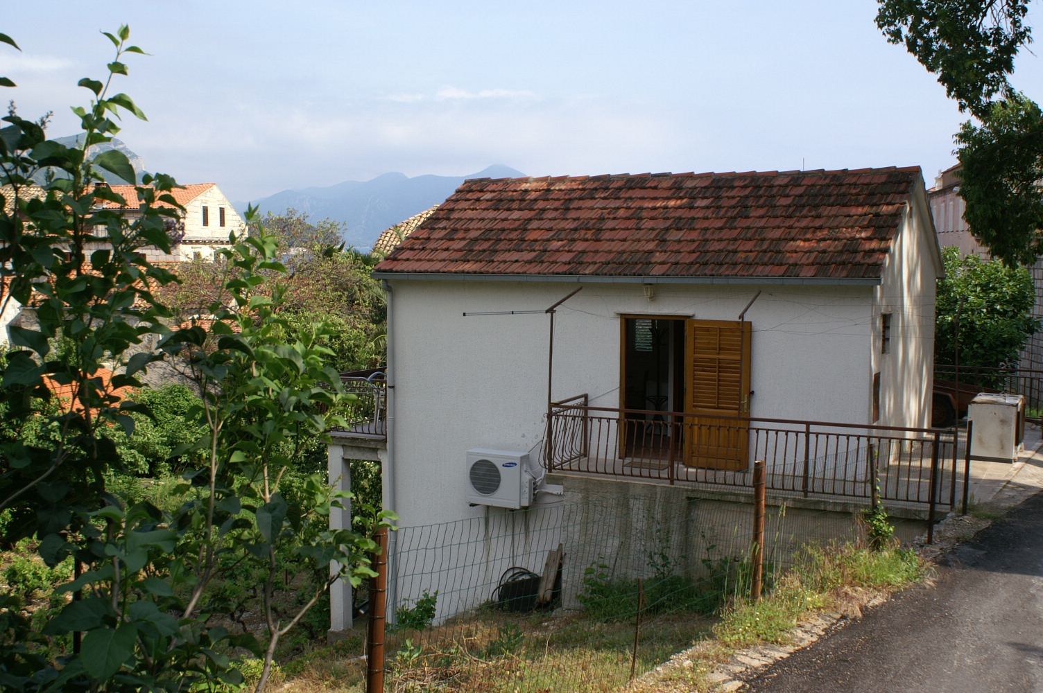 One bedroom apartment with balcony Trstenik, Pelješac  A-a
