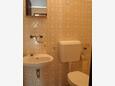 Ванная комната Velika Prapratna, Ванная комната в размещении типа apartment.