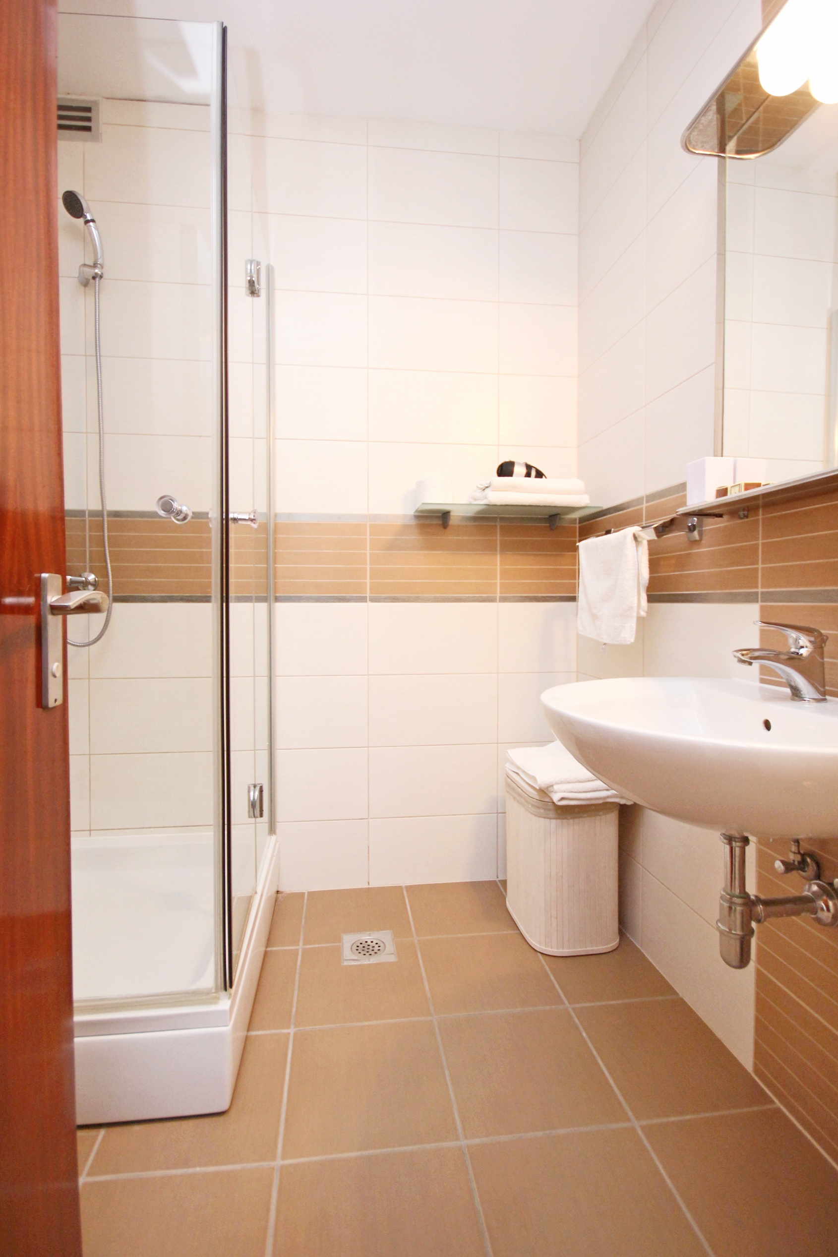 Comfortable and spacious house near beach Orebić, Pelješac  K