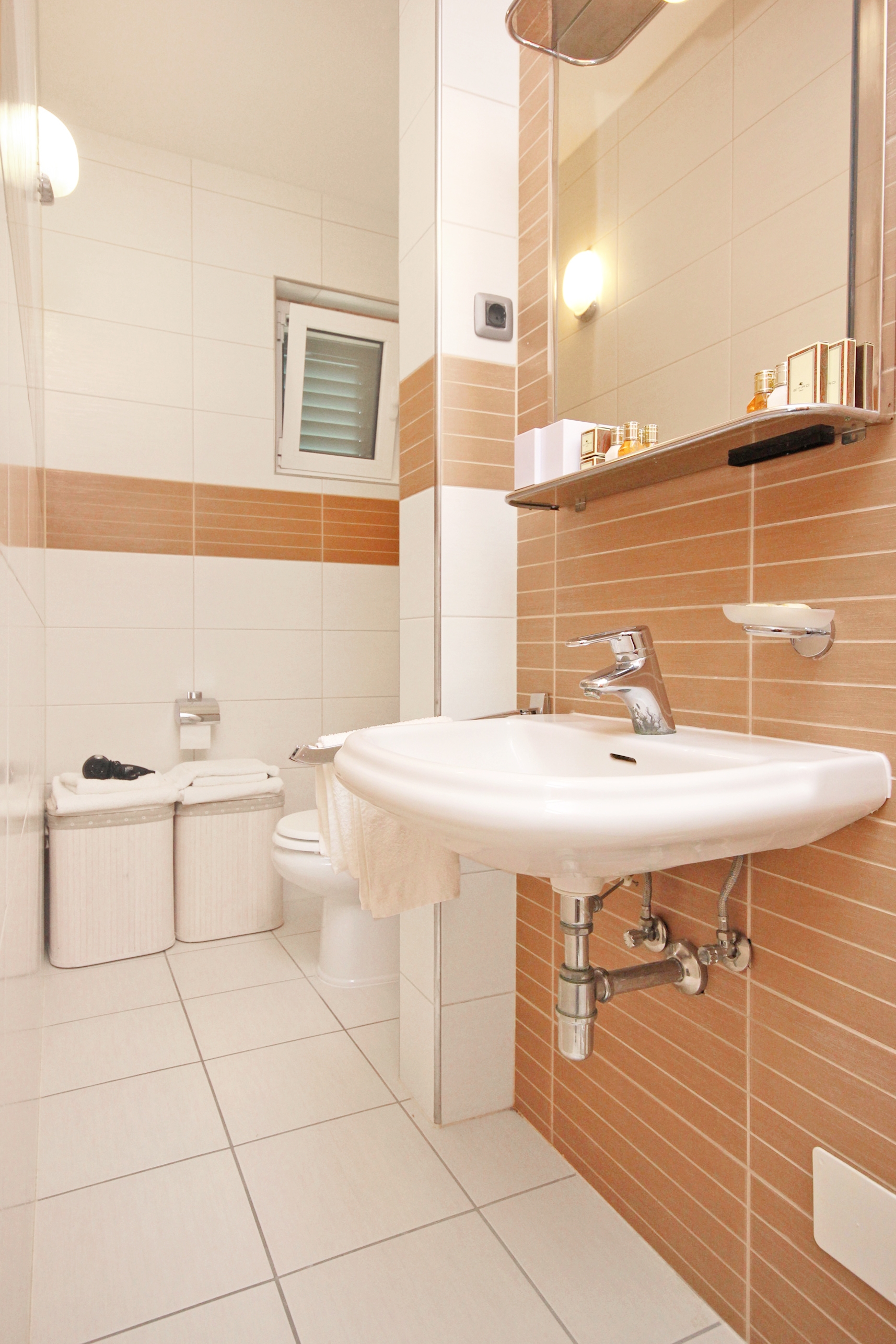 Comfortable and spacious house near beach Orebić, Pelješac  K