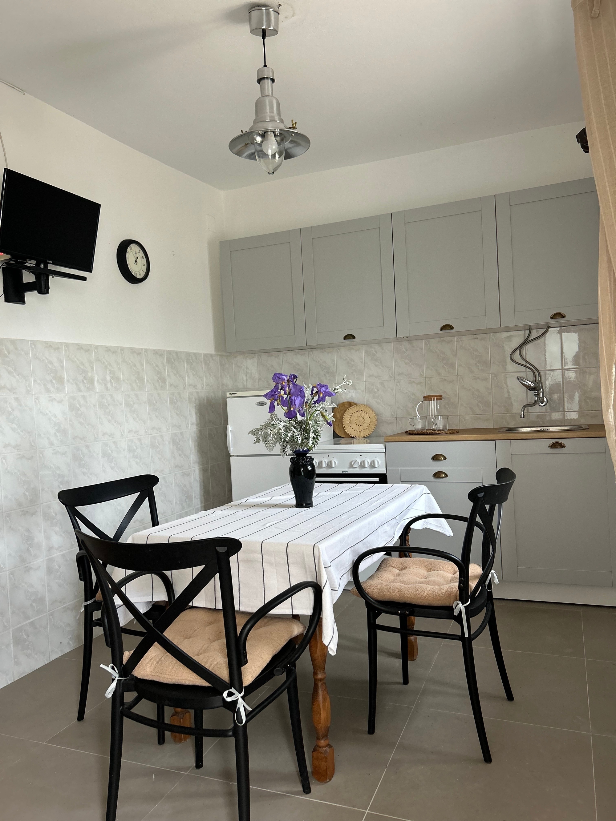 One bedroom apartment near beach Orebić, Pelješac  A-b