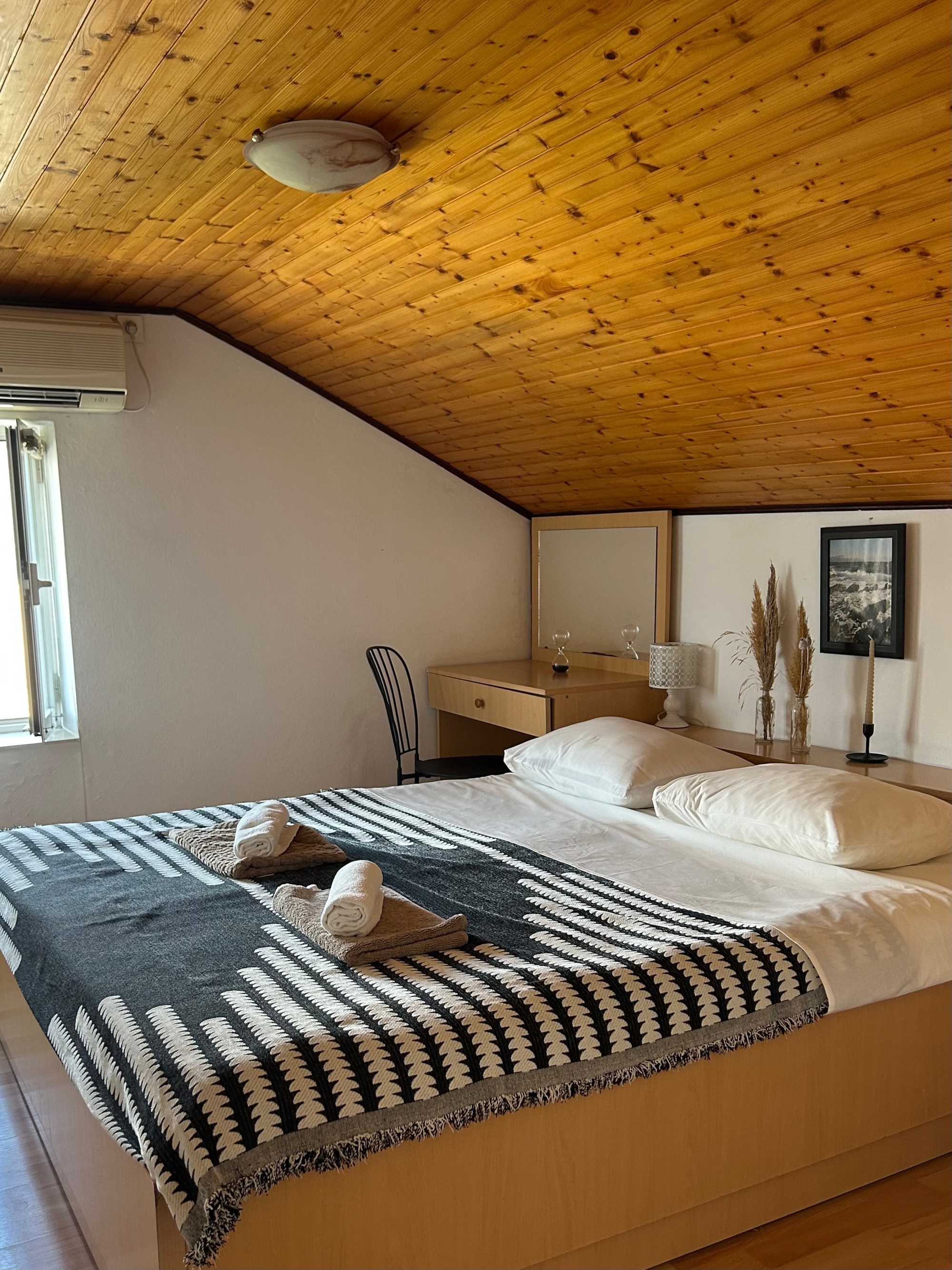 One bedroom apartment near beach Orebić, Pelješac  A-d