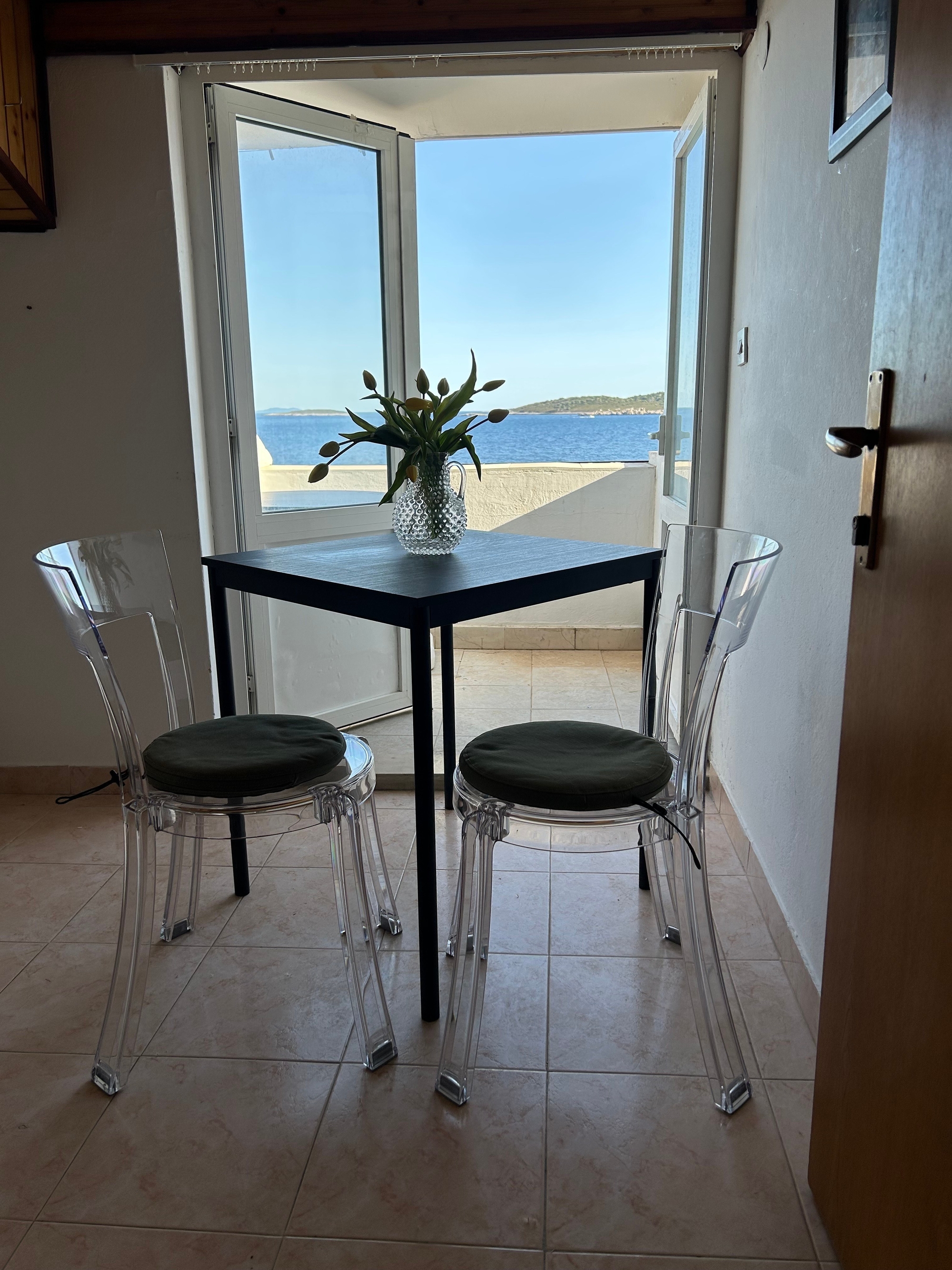 One bedroom apartment near beach Orebić, Pelješac  A-d