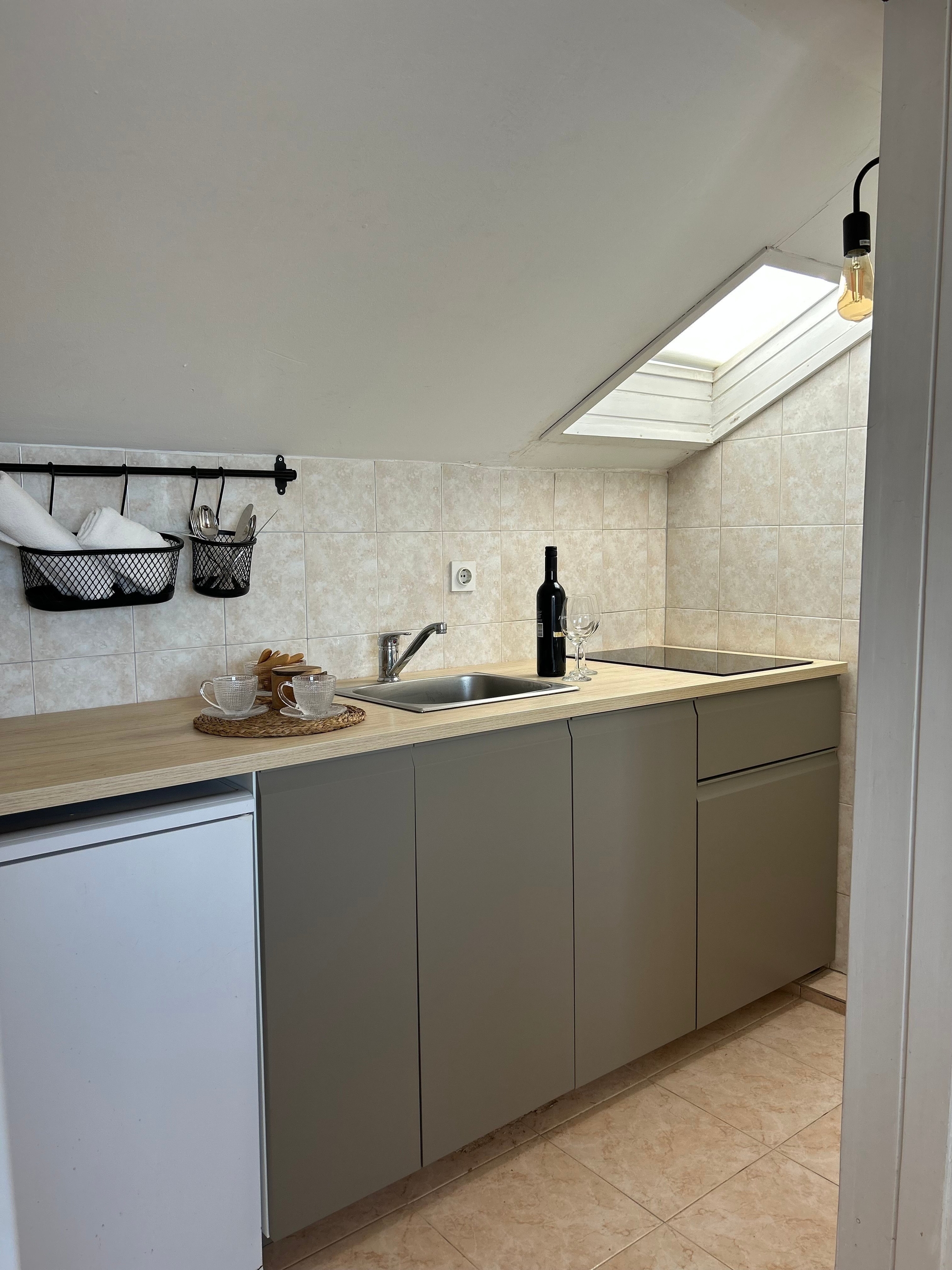 One bedroom apartment near beach Orebić, Pelješac  A-d