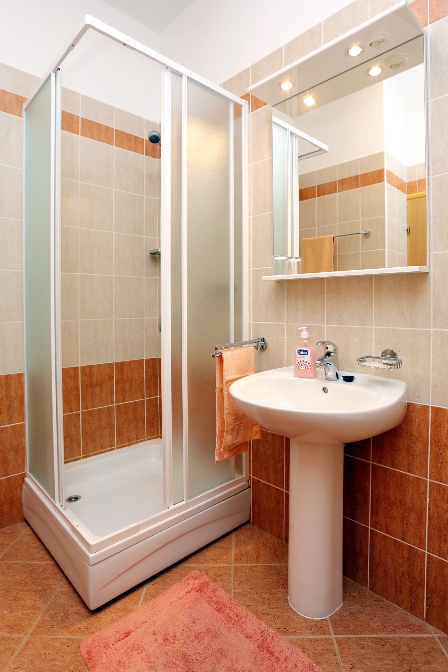 One bedroom apartment with terrace Orebić, Pelješac  A-b