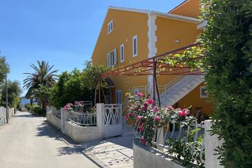 Property Orebić, Pelješac, Property 4527 - Apartments with sandy beach.