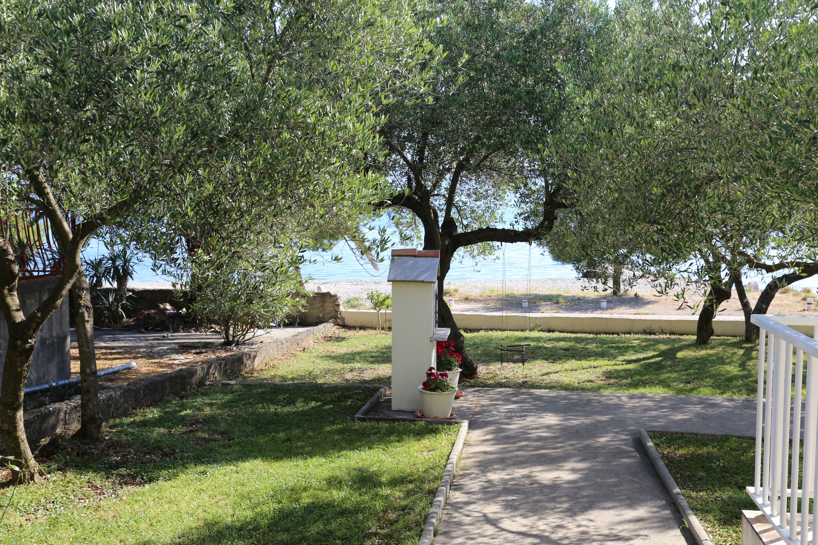 One bedroom apartment near beach Drače, Pelješac  A-a