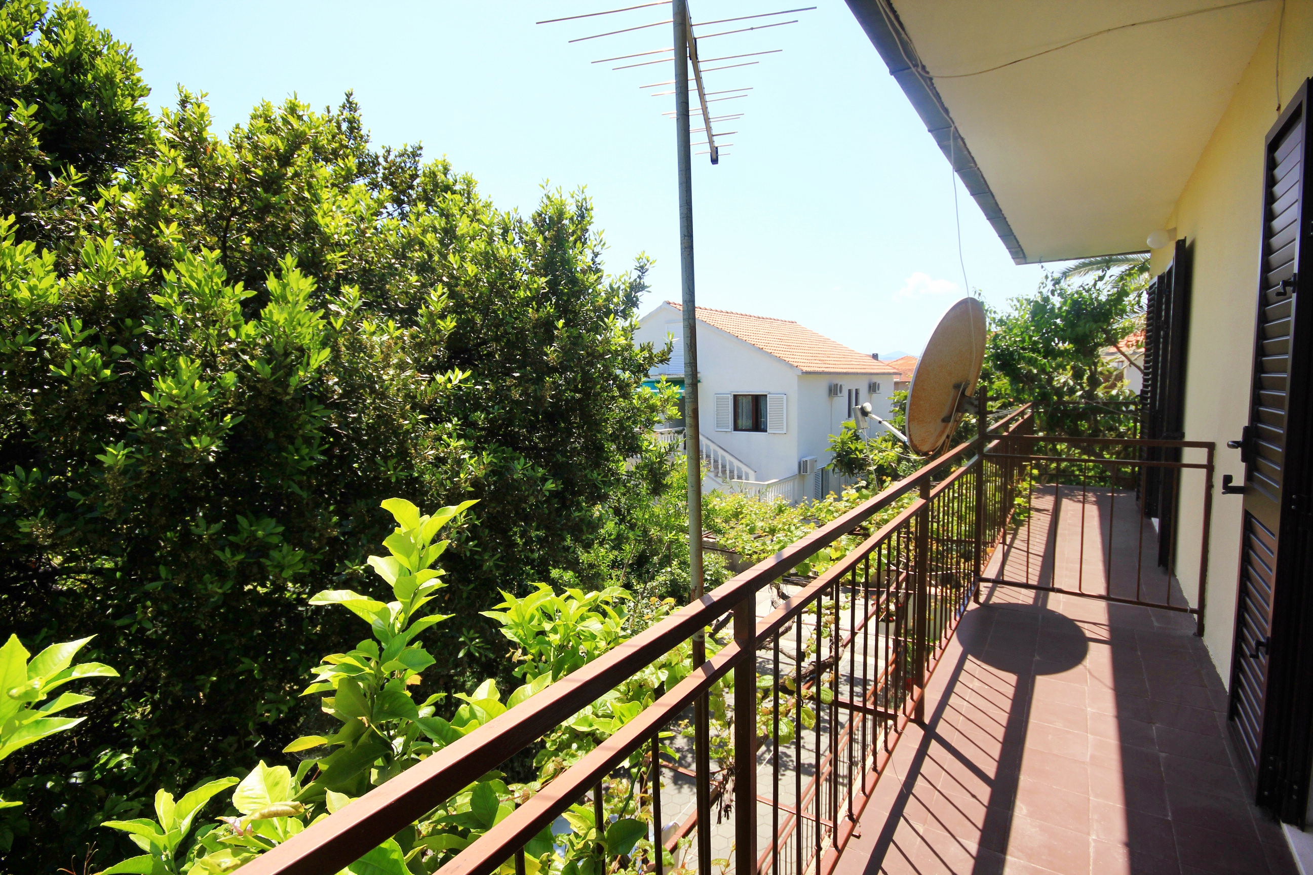 Three bedroom apartment with terrace Orebić, Pelješac  A-a
