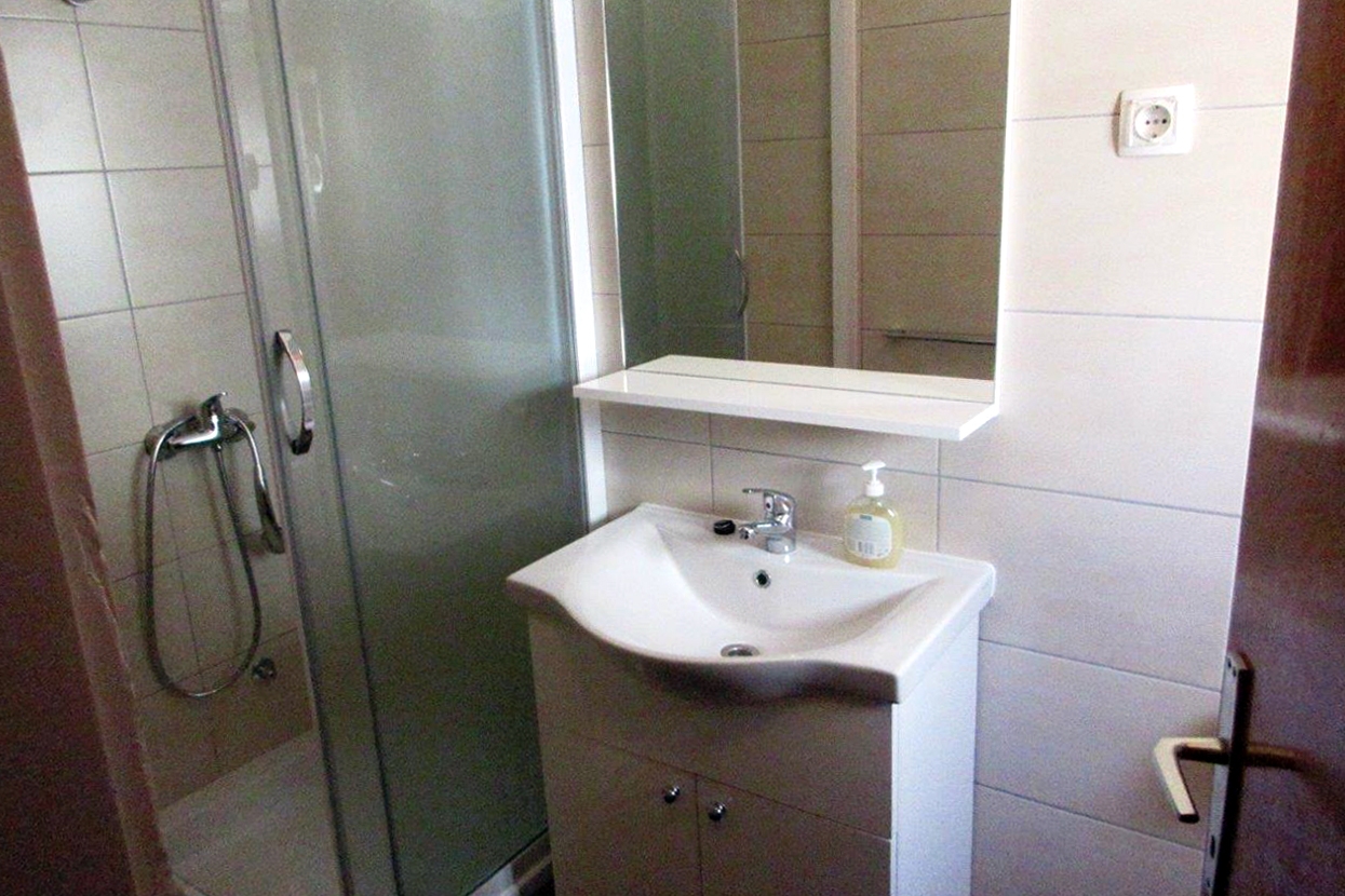 Three bedroom apartment with terrace Orebić, Pelješac  A-a