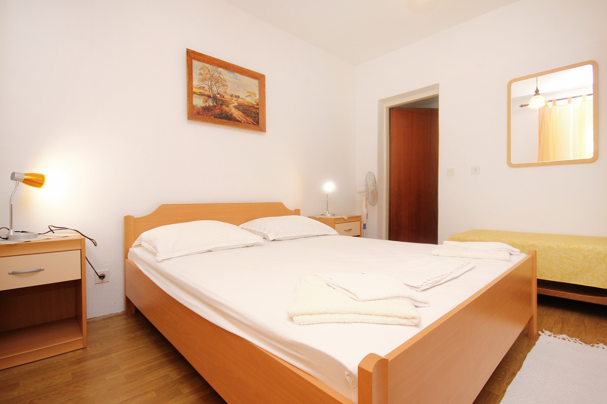 Three bedroom apartment with terrace Orebić, Pelješac  A-a