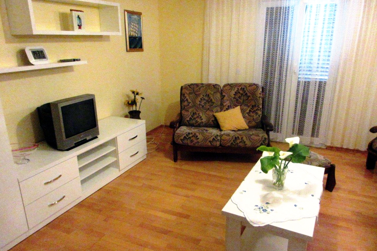 Three bedroom apartment with terrace Orebić, Pelješac (A-4532-a)