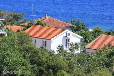 Kučište - Perna, Pelješac, Szálláshely 4538 - Apartmanok a tenger közelében kavicsos stranddal.