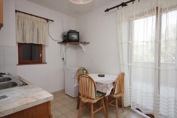 Sali, Eetkamer in the apartment, (pet friendly) en WiFi.