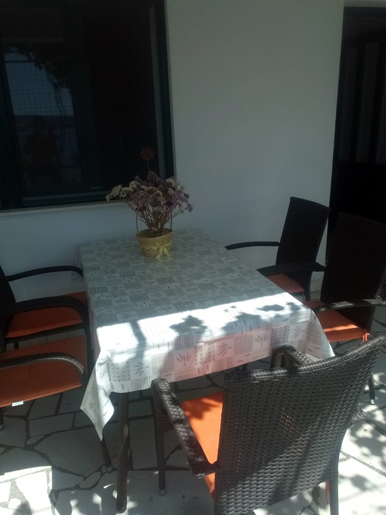 Two bedroom apartment near beach Kučište - Perna, Pelješac  A-a