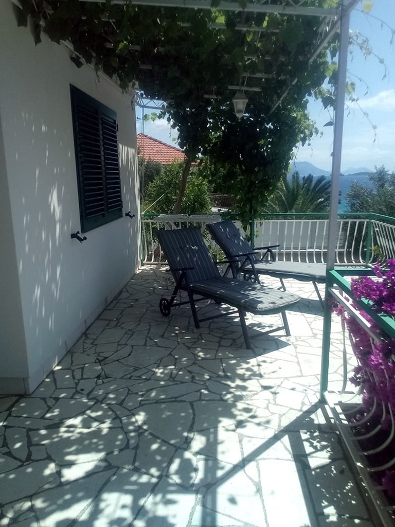 Two bedroom apartment near beach Kučište - Perna, Pelješac  A-a
