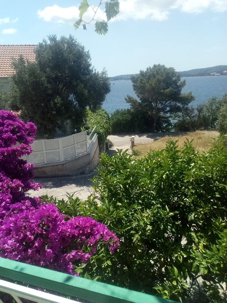 Two bedroom apartment near beach Kučište - Perna, Pelješac  A-a