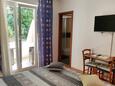 Blagovaonica Kučište - Perna, Blagovaonica u smještaju tipa studio-apartment, WiFi.
