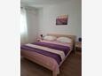 Schlafzimmer 1 Drače, Schlafzimmer 1 in folgender Unterkunftsart apartment, Haustiere erlaubt und WiFi.