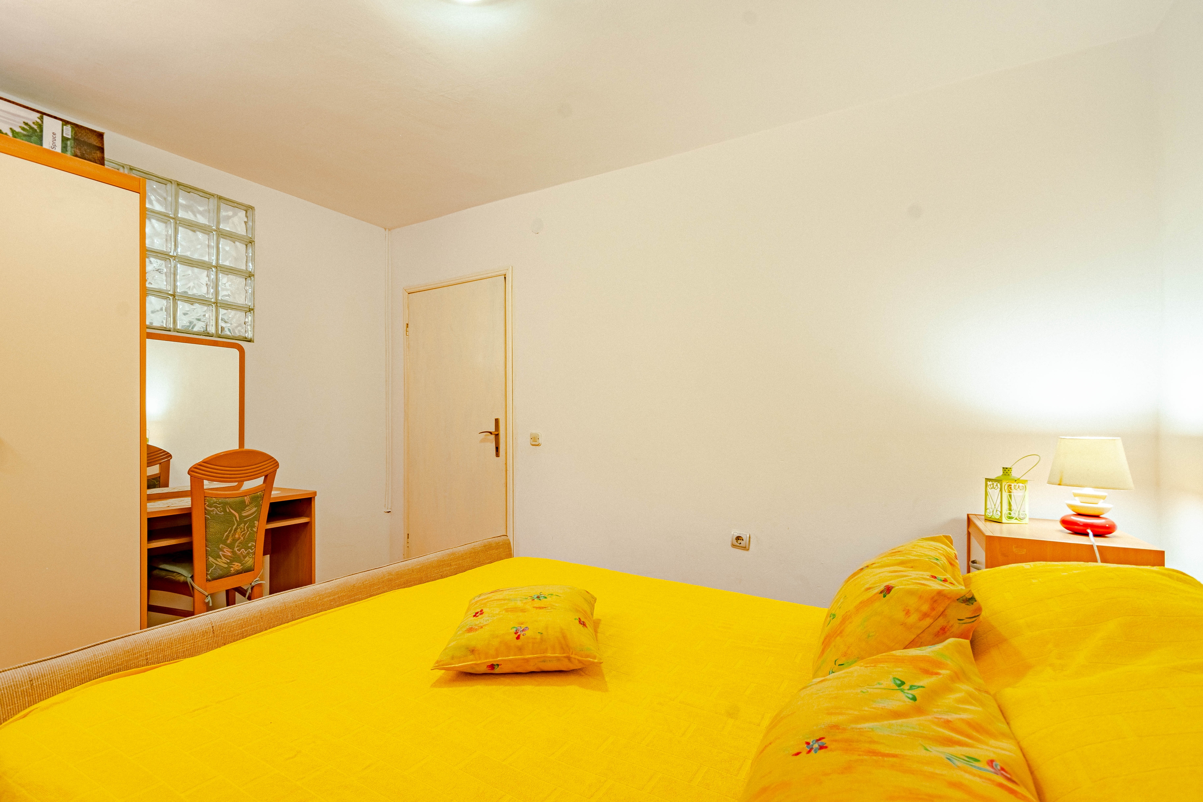 One bedroom apartment with terrace Orebić, Pelješac  A-b