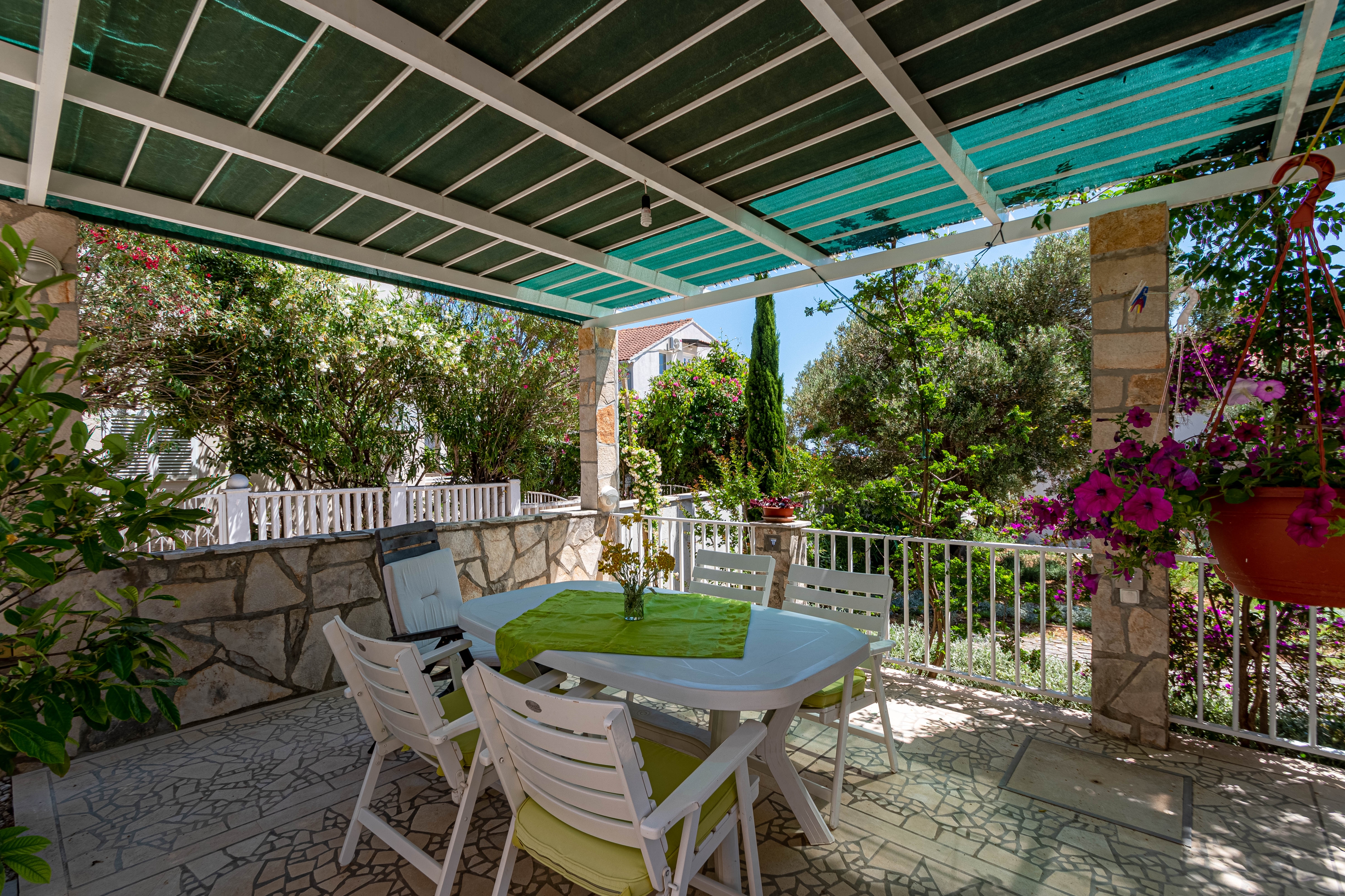 One bedroom apartment with terrace Orebić, Pelješac  A-b