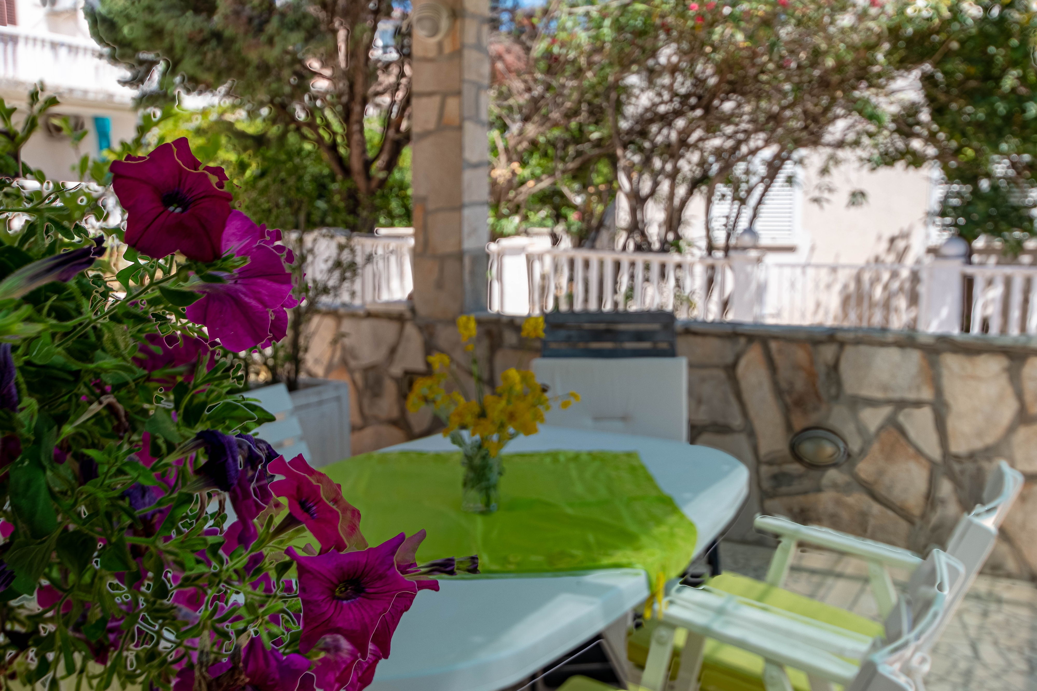 One bedroom apartment with terrace Orebić, Pelješac  A-b