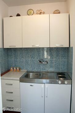 Kitchen Orebić, Kitchen in the apartment, dopusteni kucni ljubimci i WIFI.