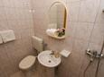 Koupelna Orebić, Koupelna v ubytování typu studio-apartment, WiFi.