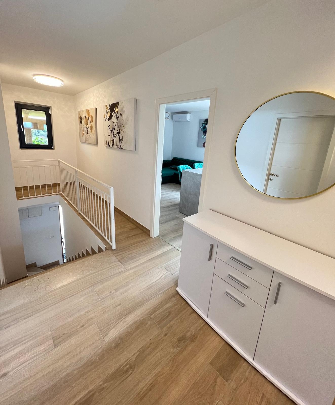 Four bedroom apartment with terrace Sreser, Pelješac  A-a