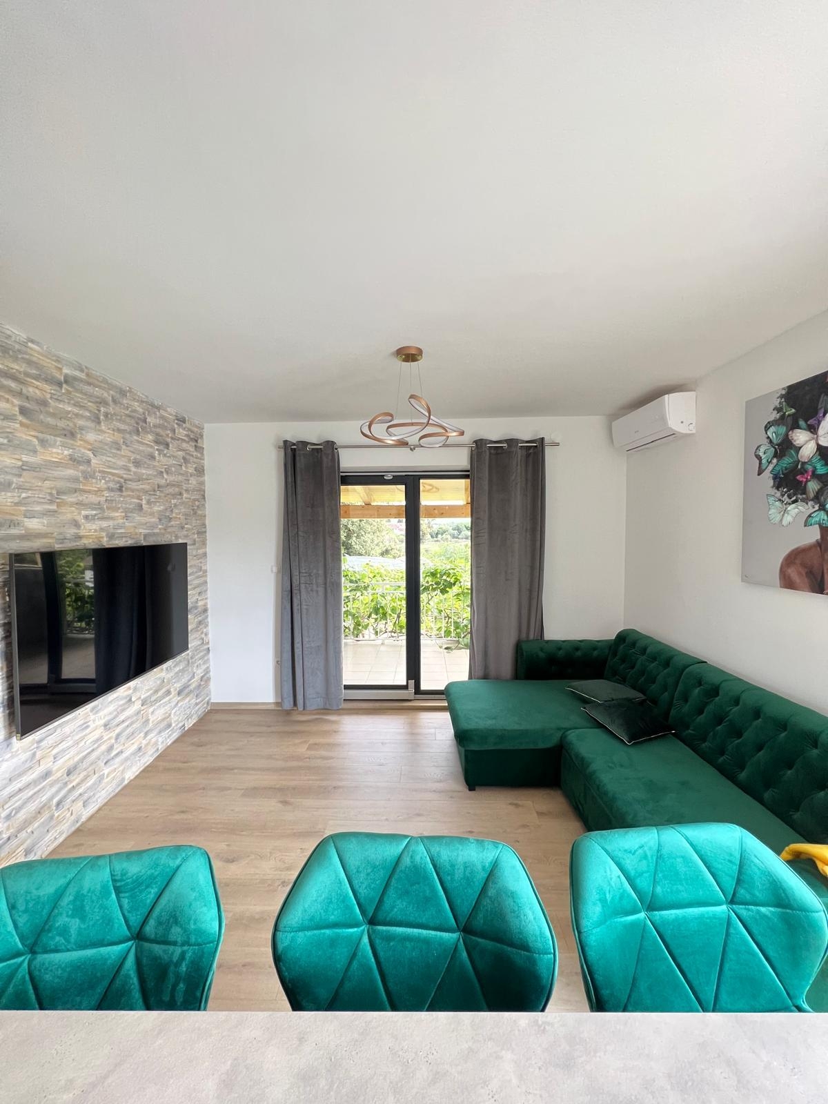 Four-bedroom apartment with terrace Sreser, Pelješac (A-4557-a)