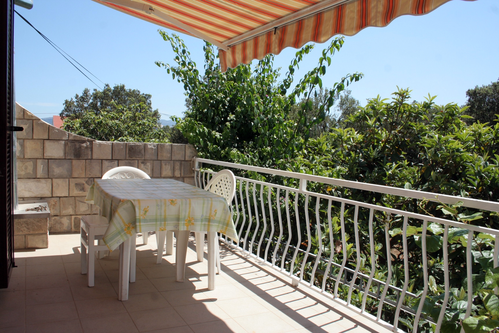 Four-bedroom apartment with terrace Sreser, Pelješac (A-4557-a) Four-bedroom apartment with terrace Sreser, Pelješac (A-4557-a)