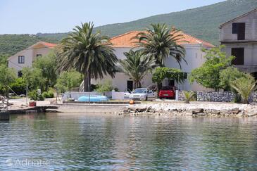 Property Sreser, Pelješac, Property 4560 - Apartments and Rooms by the sea.