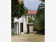 Drače, Pelješac, Courtyard 4561 - Apartments near sea with pebble beach.