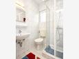 Bathroom 2 Orebić, Bathroom 2 in the apartment, (pet friendly) and WiFi.