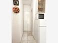 Orebić, Hallway in the apartment, (pet friendly) and WiFi.