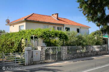 Orebić, Pelješac, Property 4562 - Apartments near sea with pebble beach.