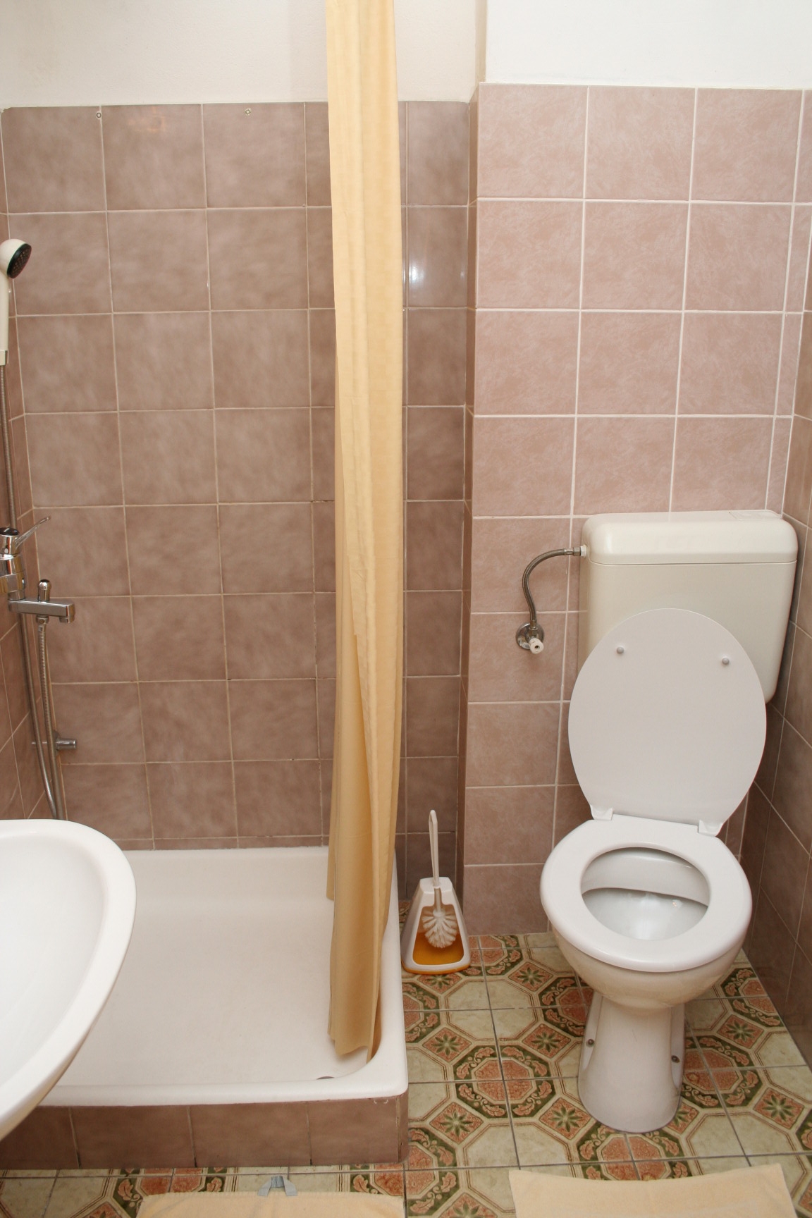 One bedroom apartment near beach Trstenik, Pelješac  A-a