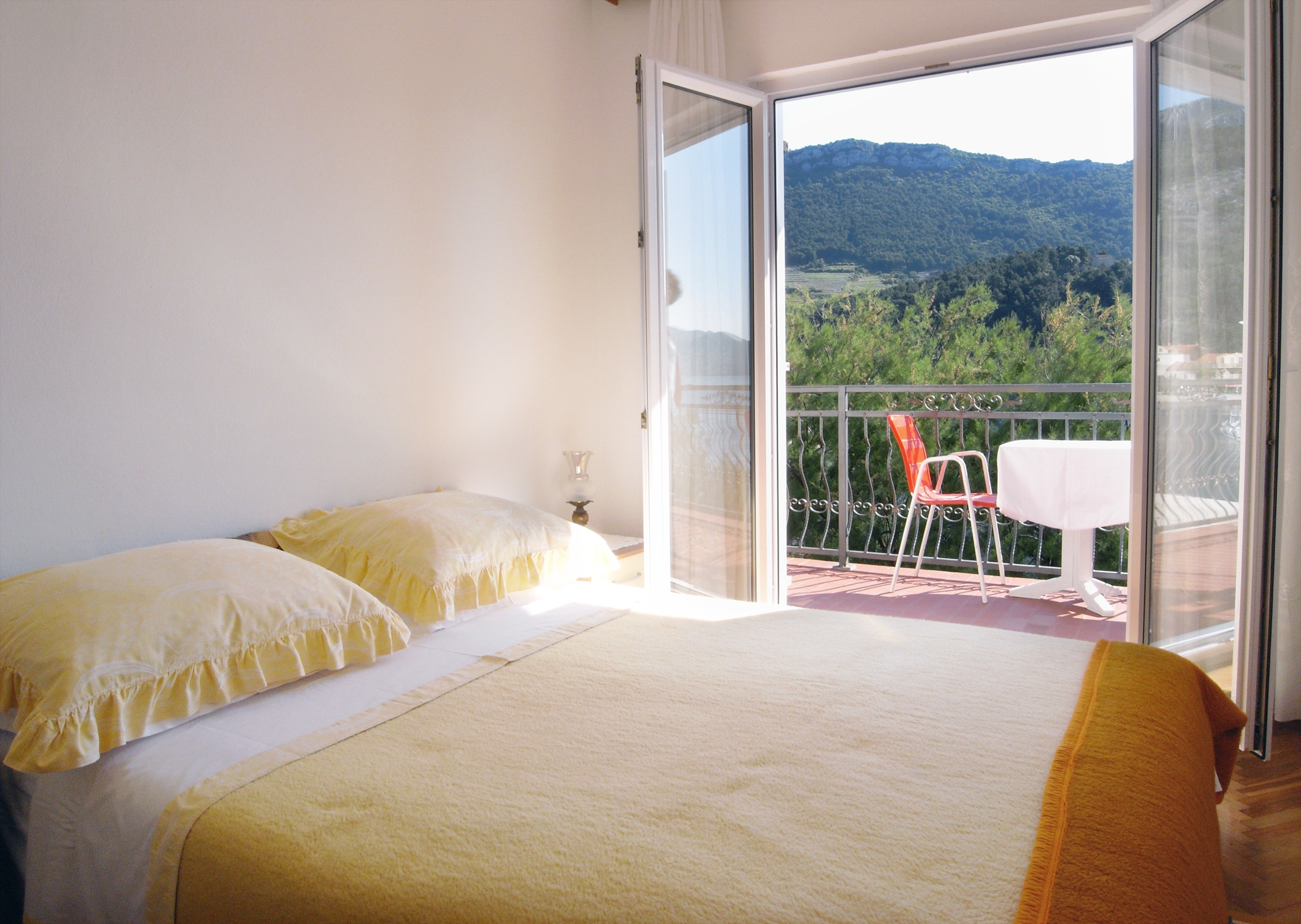 Room near beach Trstenik, Pelješac (S-4566-c)